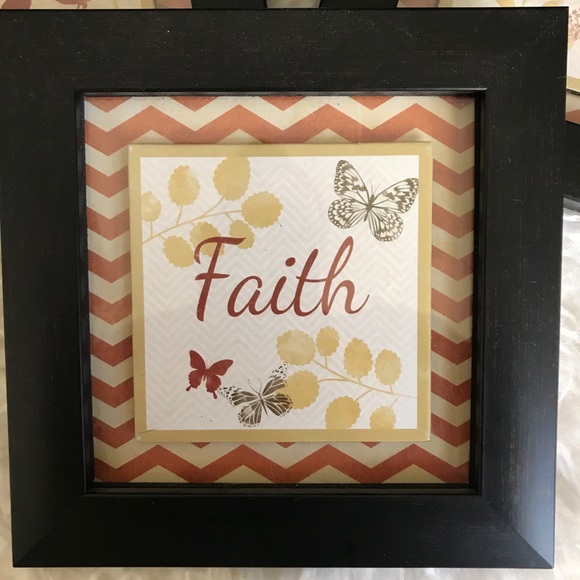 Home Decor! 🖤 - Picture 2 of 4